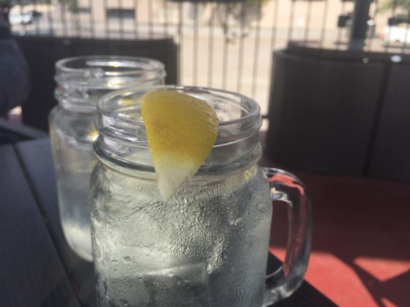 20160131_193750019_iOS