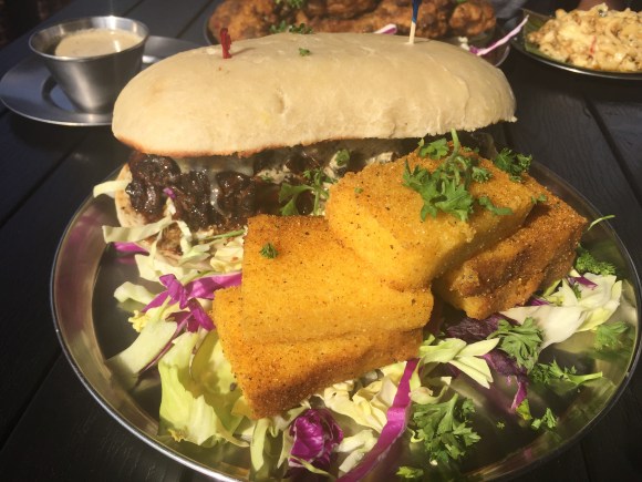 20160131_200342625_iOS